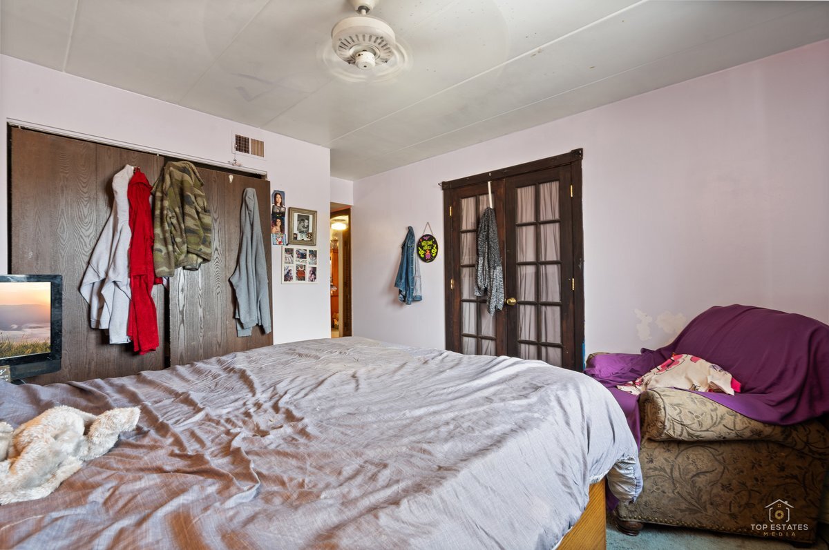 12756586 Property Photo 17