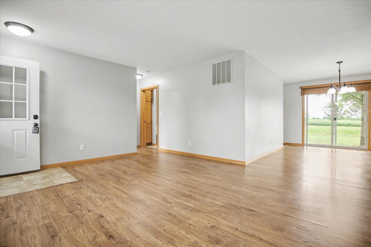 11924 E 2800 North Road Property Photo 6