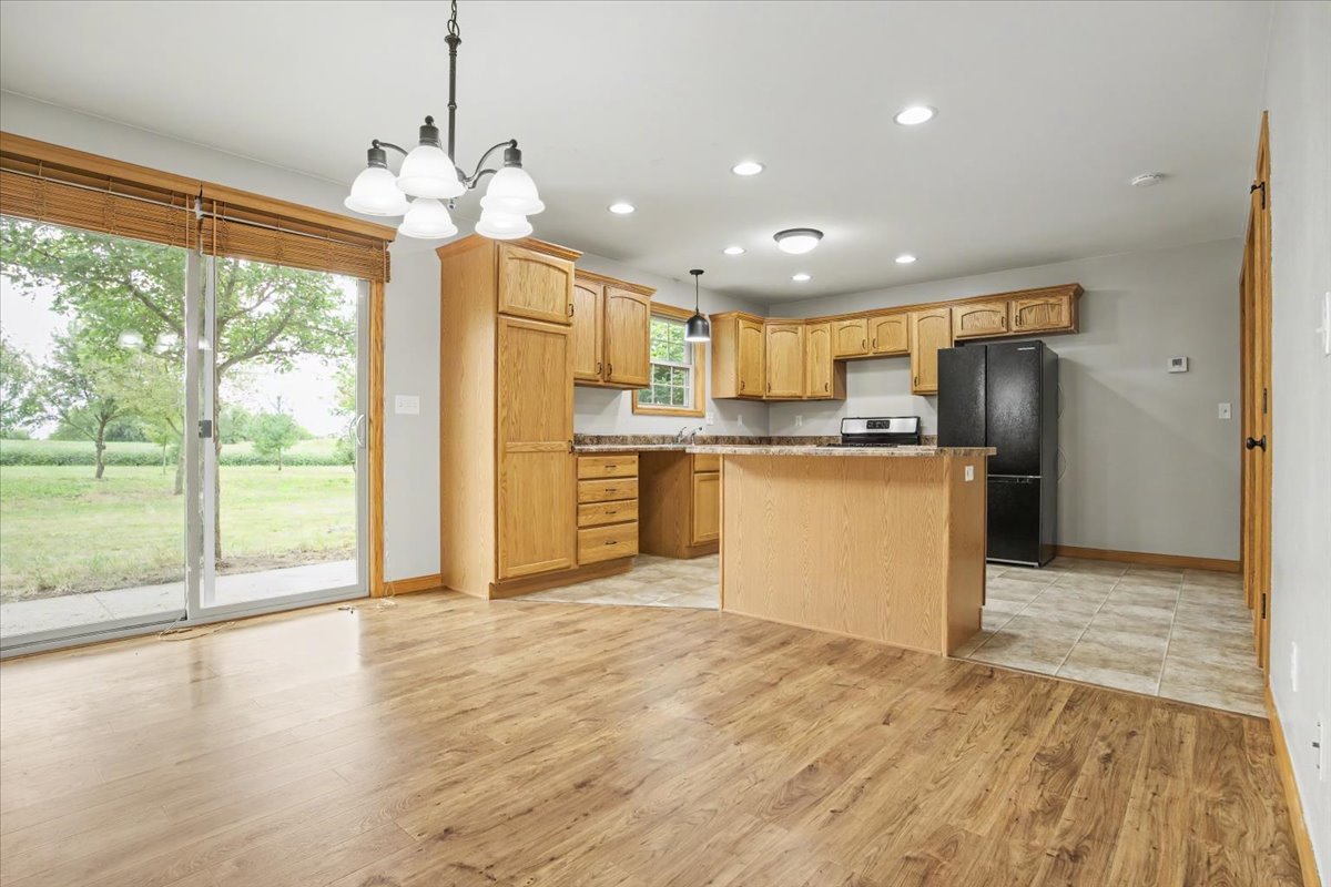 11924 E 2800 North Road Property Photo 8