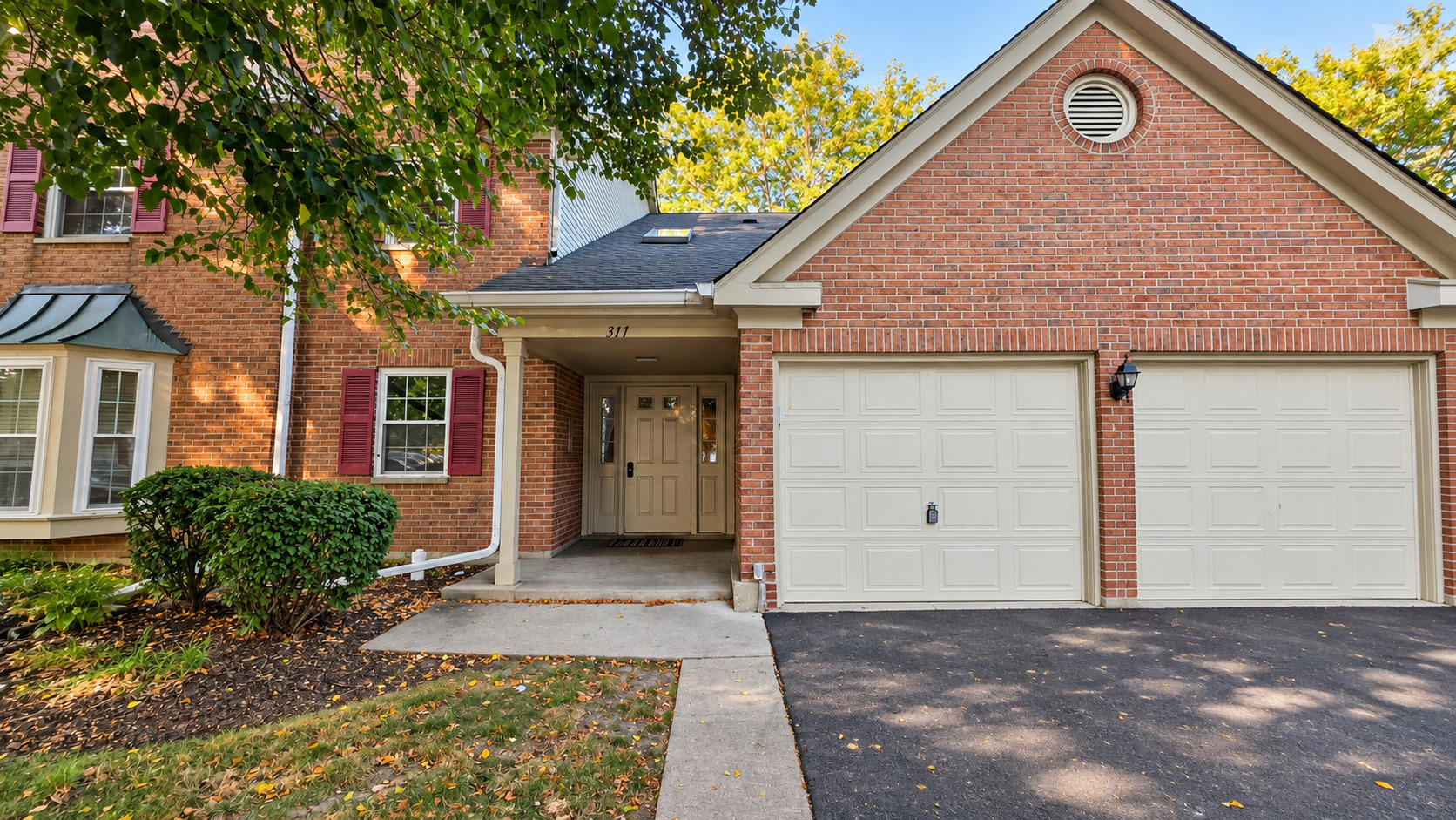 311 Glasgow Lane V2 Property Photo 2