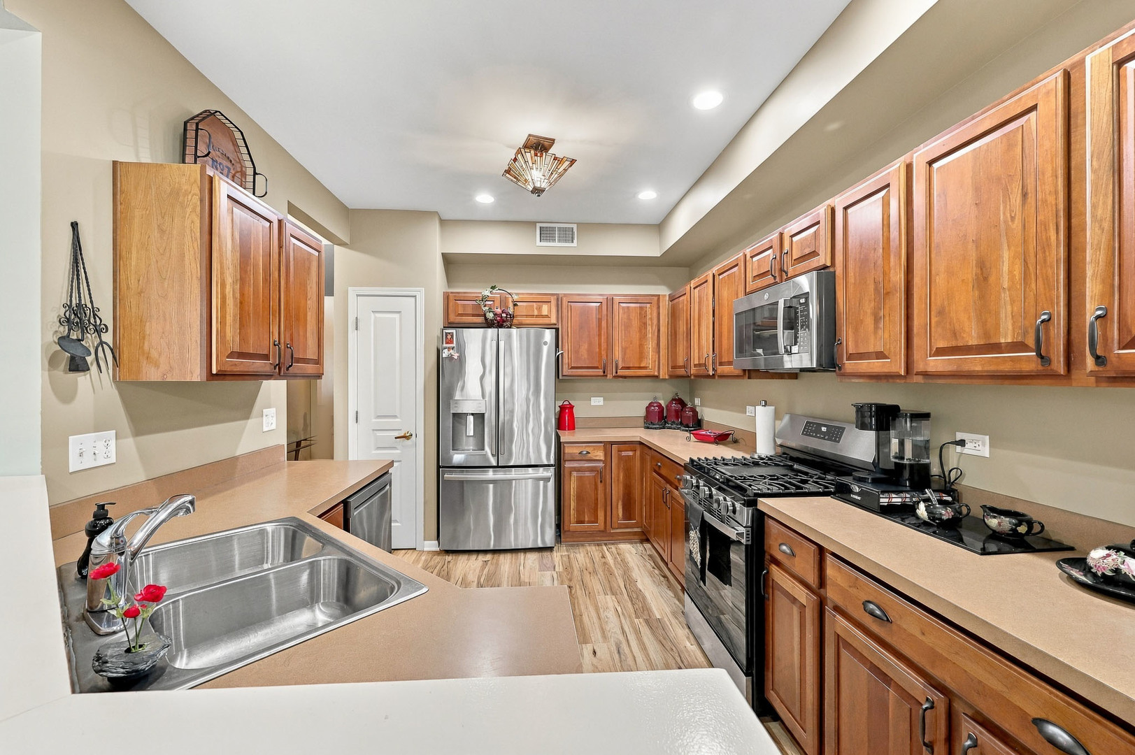 13563 Morgan Way Property Photo 10