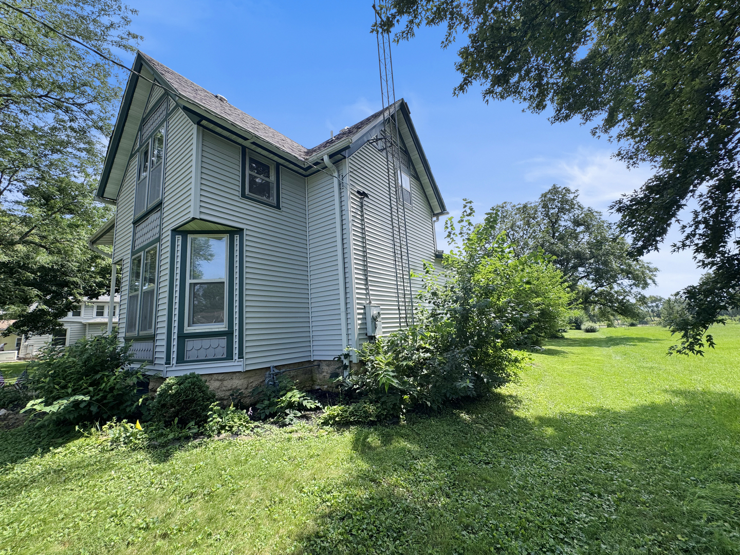 1123a Inlet Road Property Photo 8