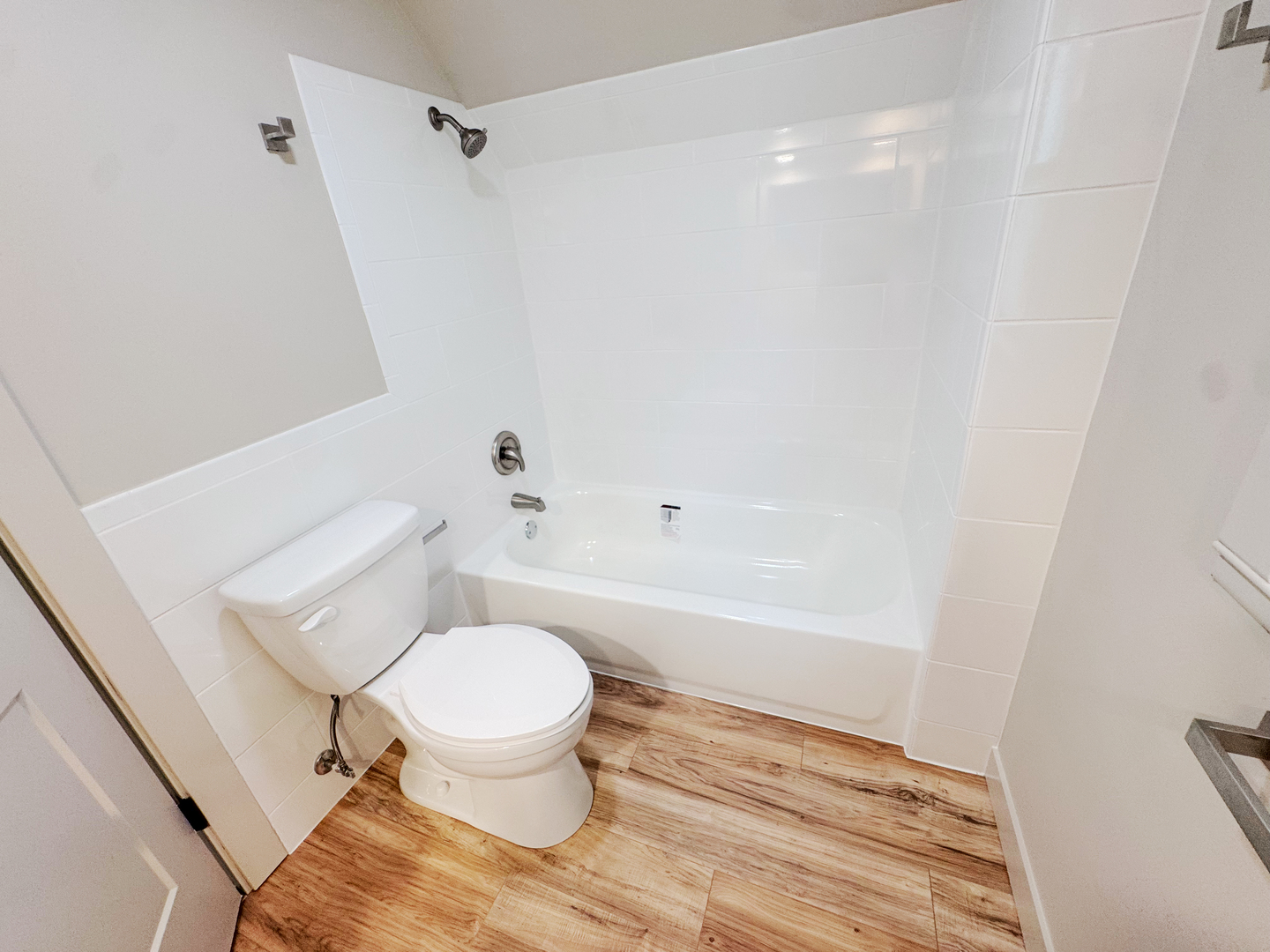 1123a Inlet Road Property Photo 28