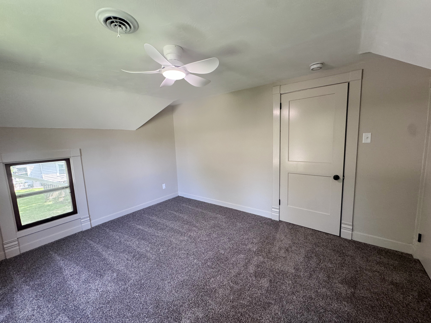 1123a Inlet Road Property Photo 30