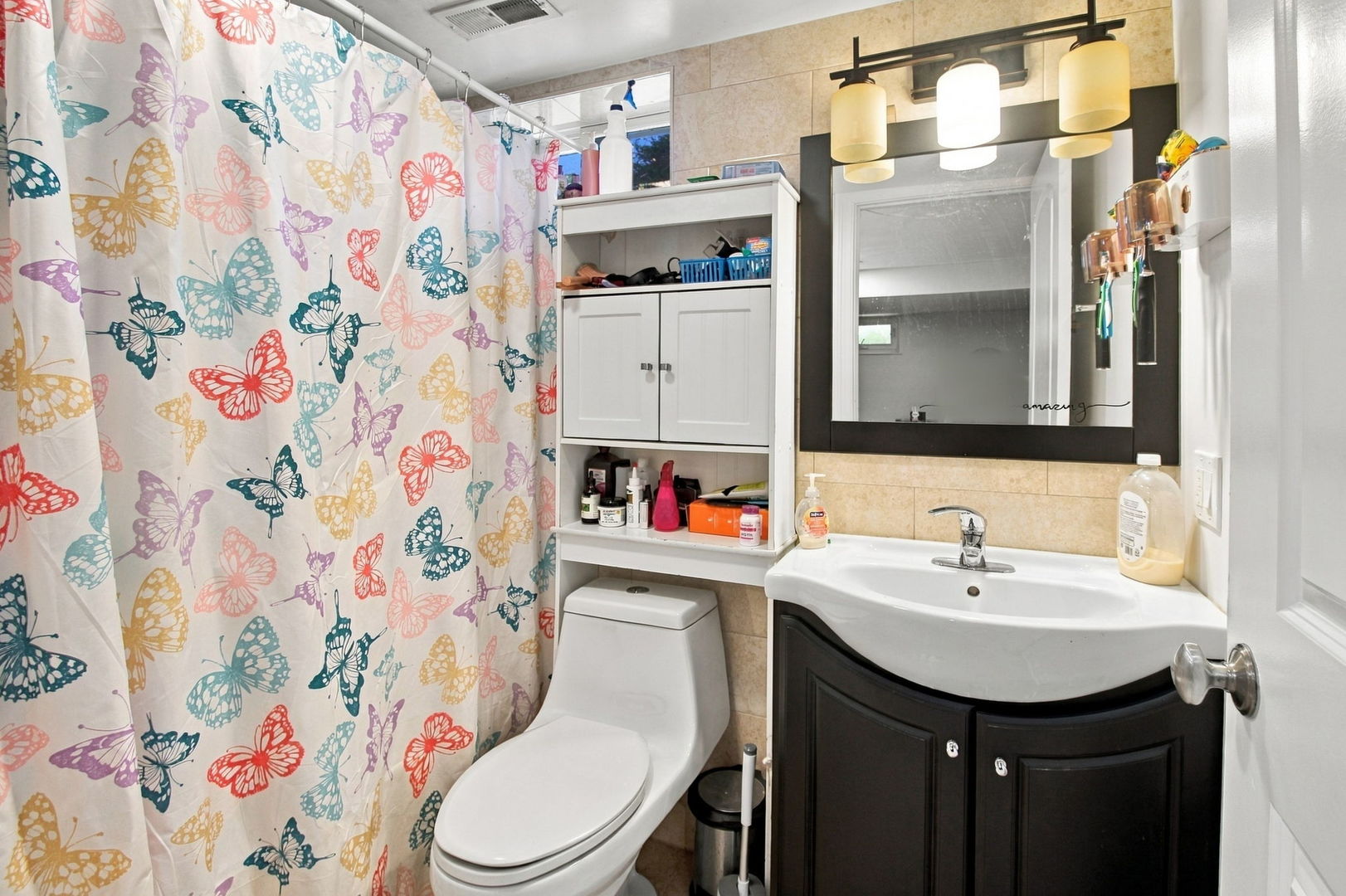 5214 Enfield Avenue Property Photo 10