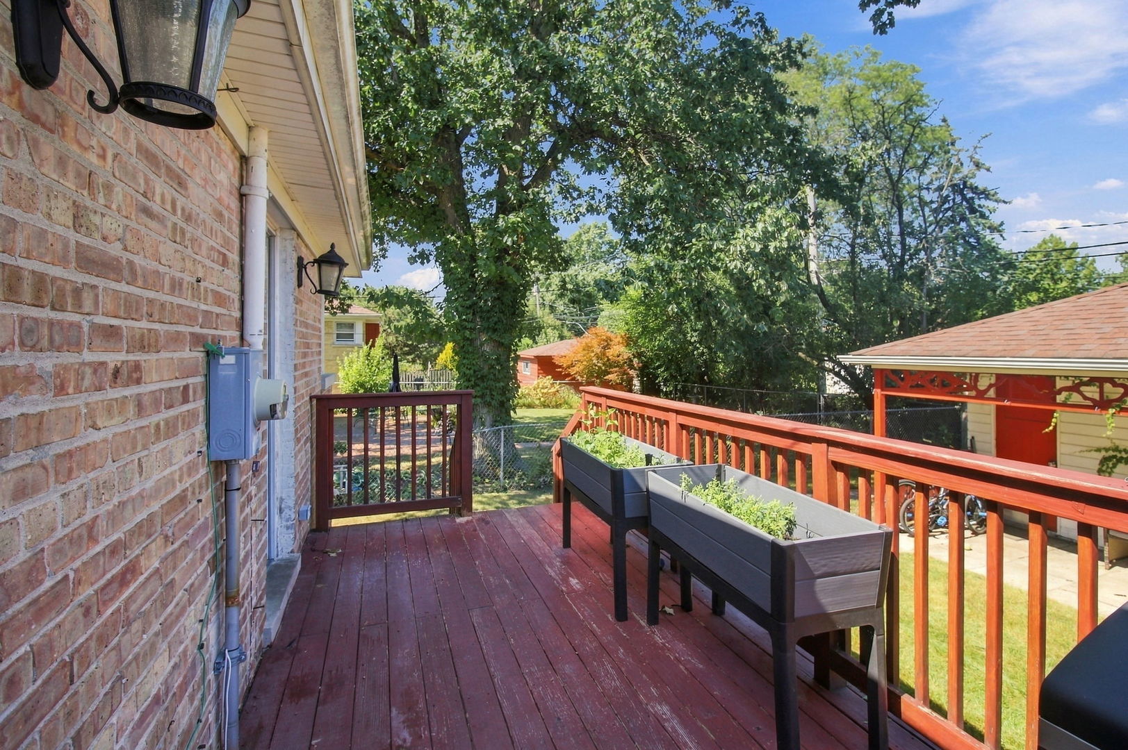 5214 Enfield Avenue Property Photo 17