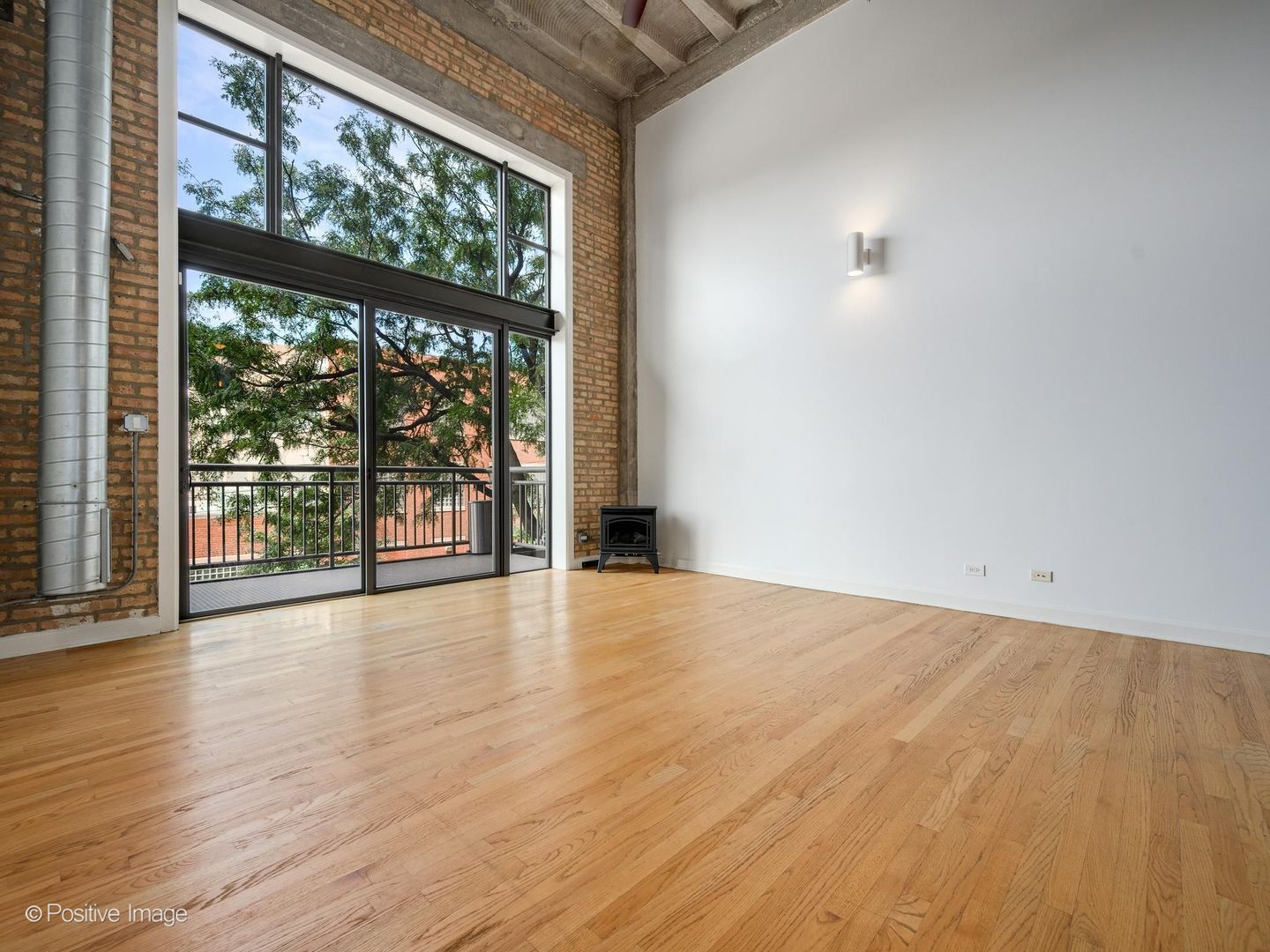 2545 S Dearborn Street 319 Property Photo 10