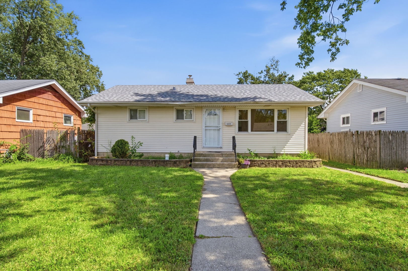 14229 S Blaine Avenue Property Photo 1