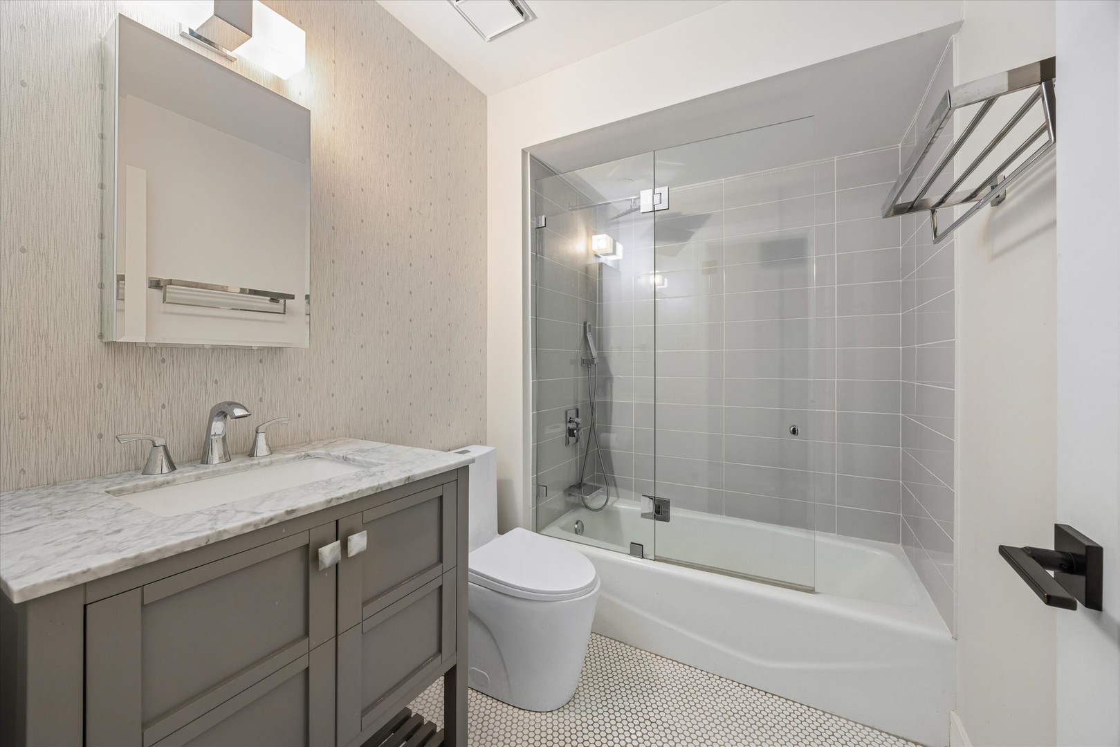 9744 Mill Drive E1 Property Photo 17