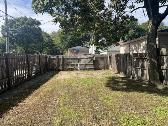 5738 S Ada Street Property Photo 14