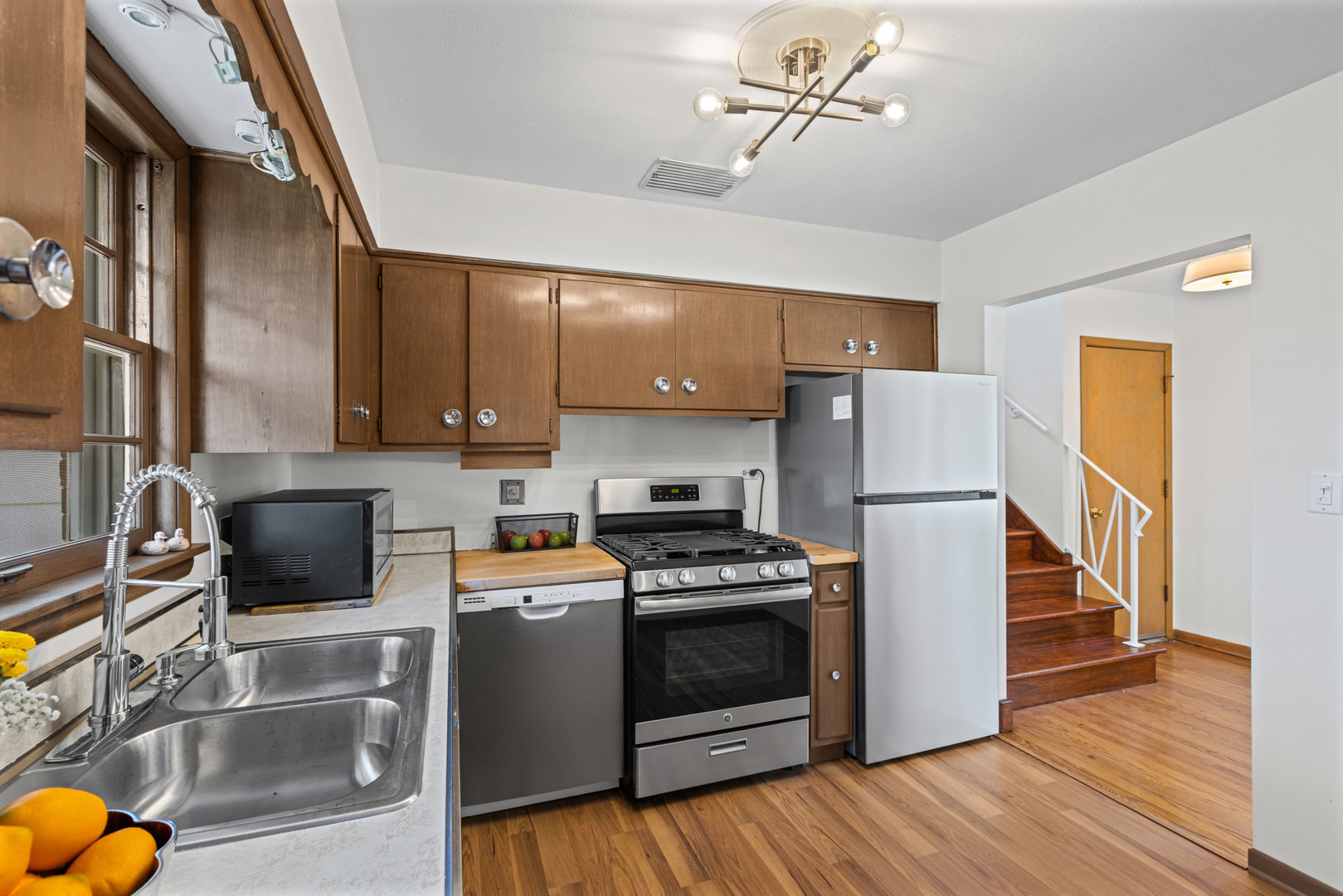 19 7th Street Property Photo 14