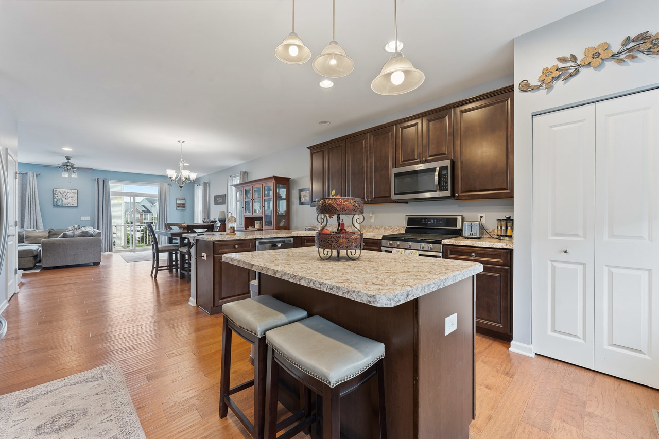 12756665 Property Photo 4