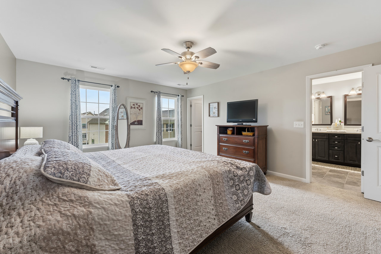 12756665 Property Photo 16