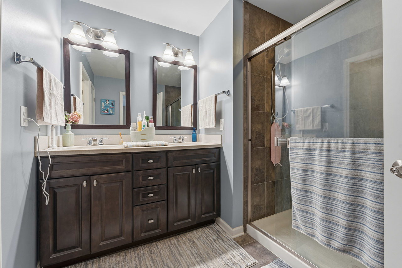 12756665 Property Photo 18