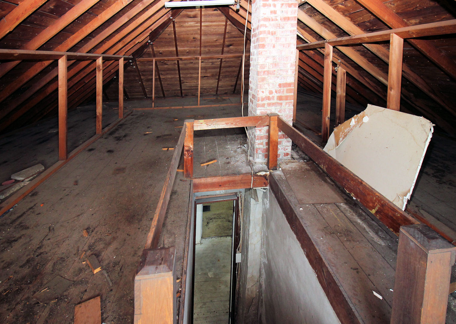 320 E Railroad Property Photo 18