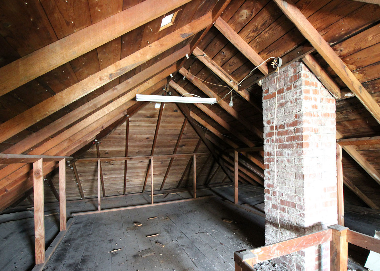 320 E Railroad Property Photo 19