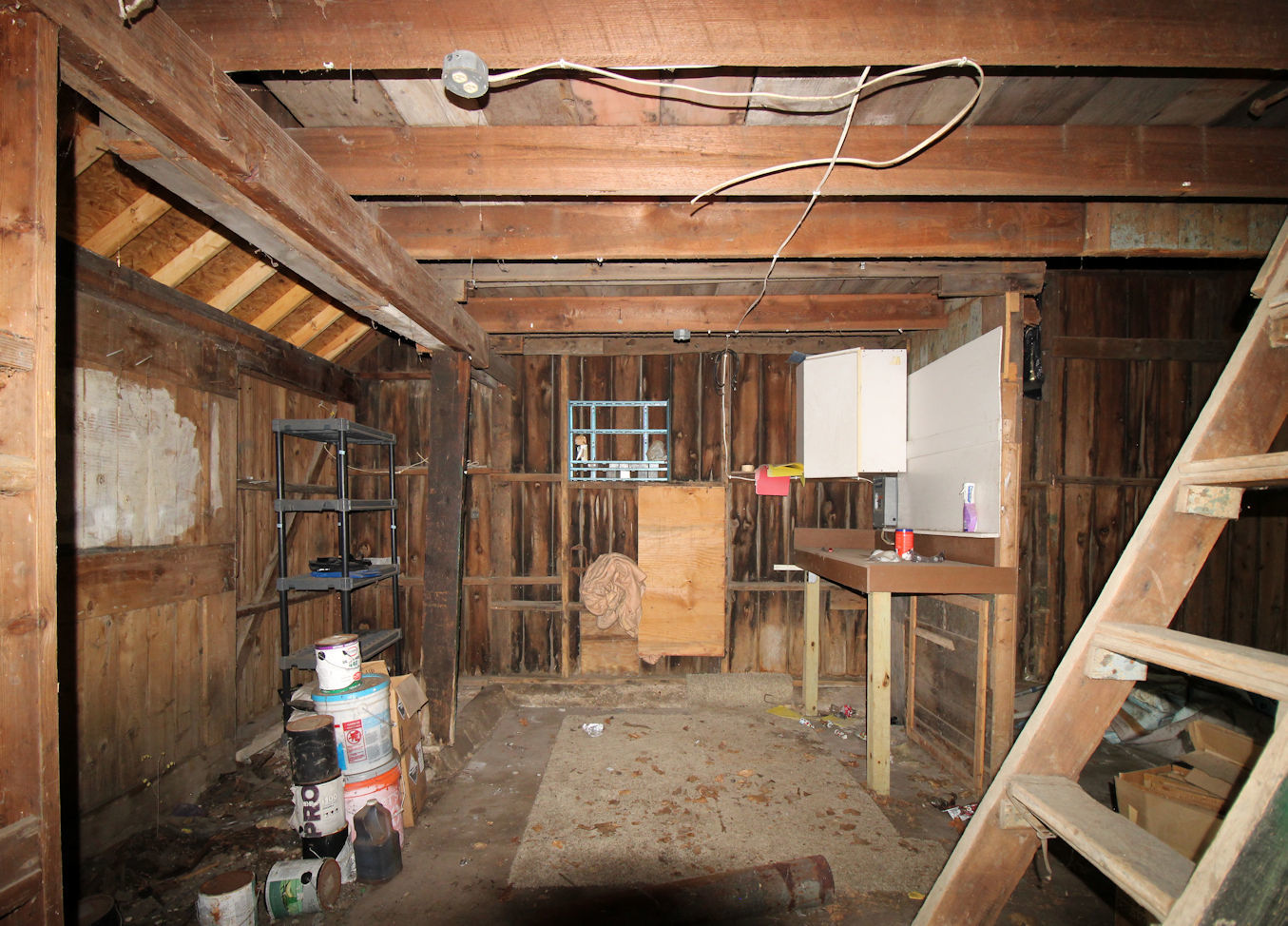 320 E Railroad Property Photo 26