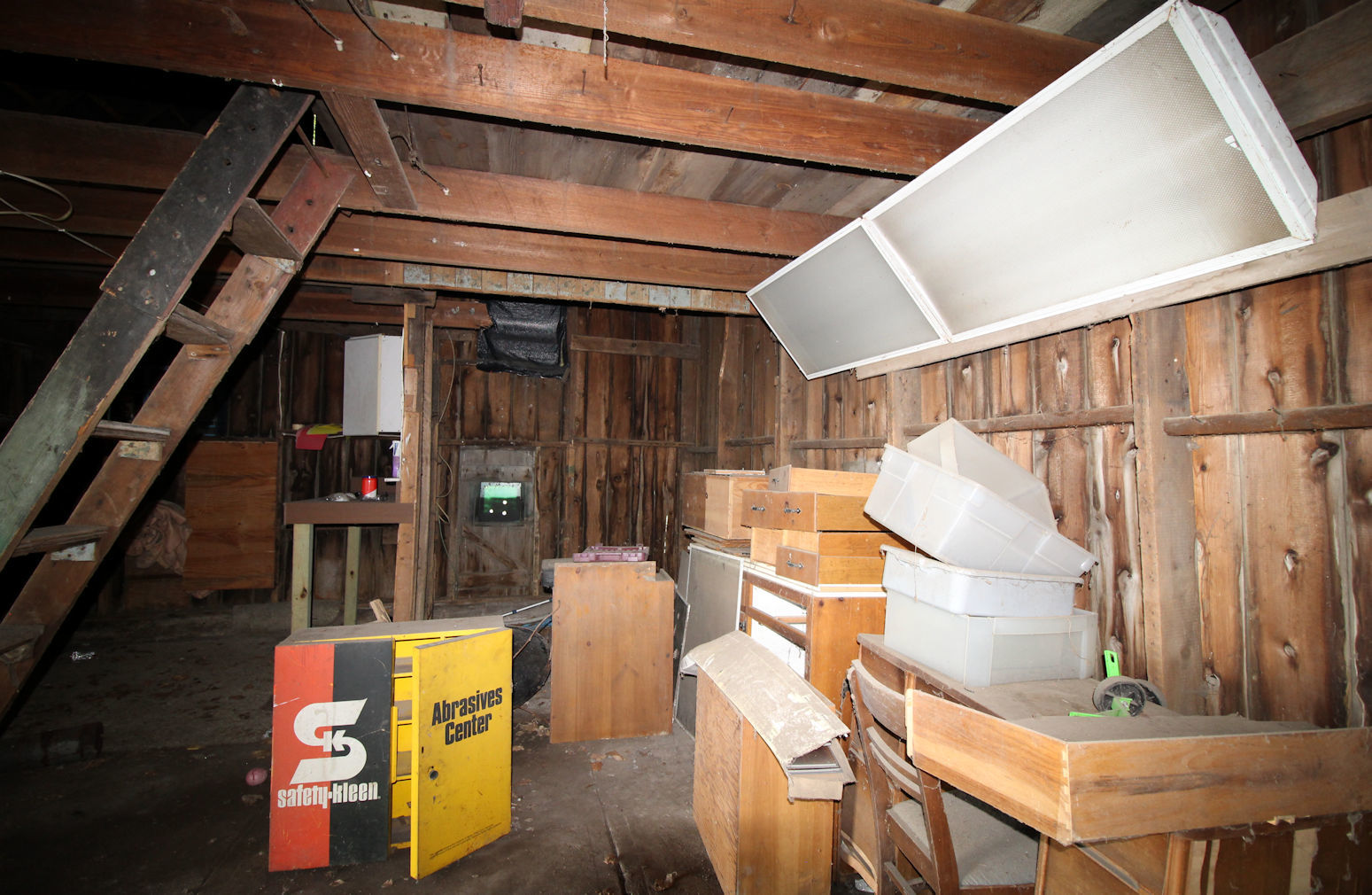 320 E Railroad Property Photo 27