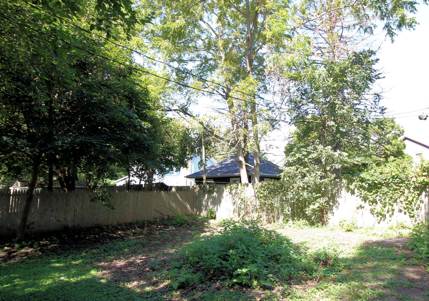 320 E Railroad Property Photo 30