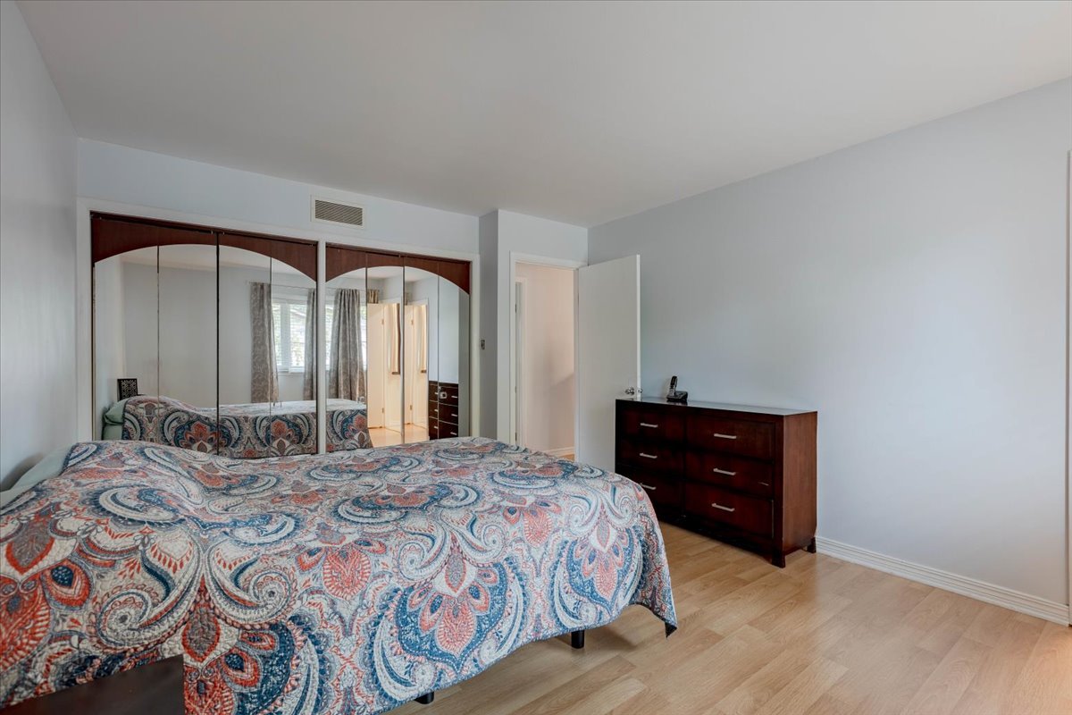 1313 Landwehr Road Property Photo 22