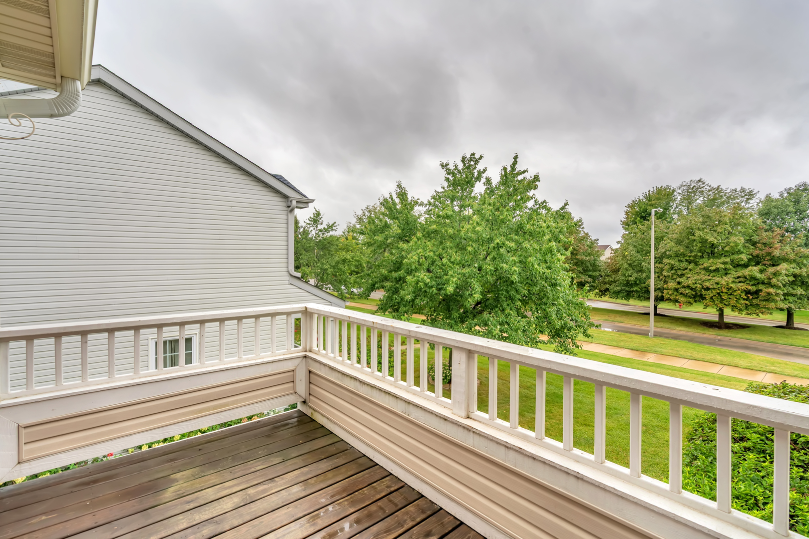 354 Ogden Falls Boulevard 354 Property Photo 15