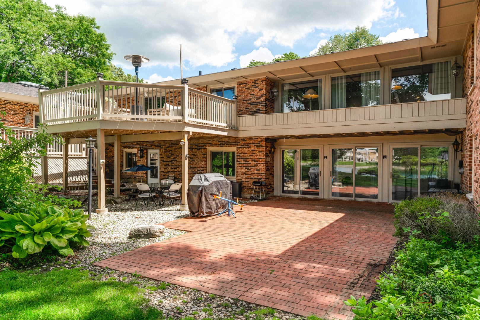 2432 Federal Court Property Photo 46