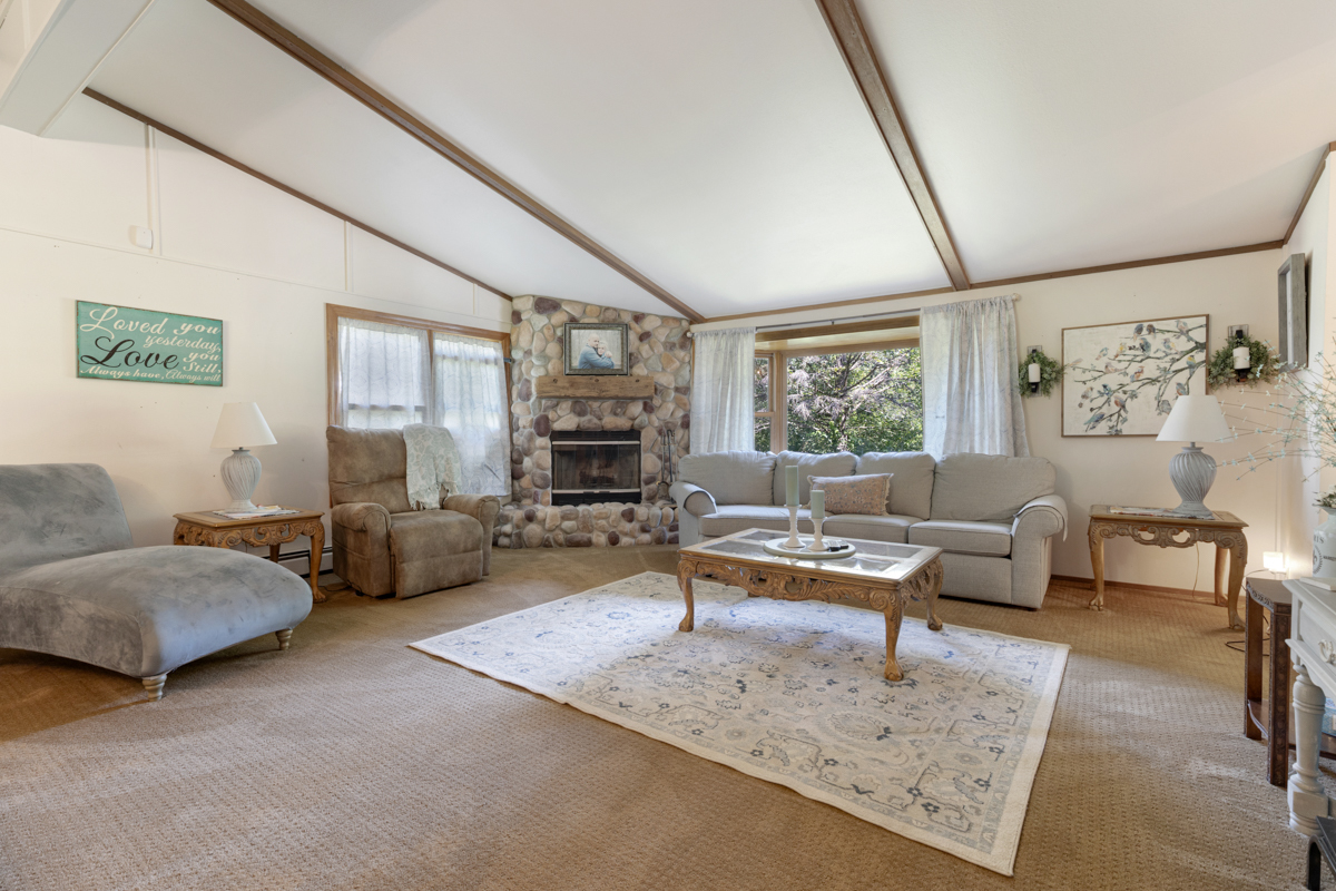 22201 Carmack Road Property Photo 6