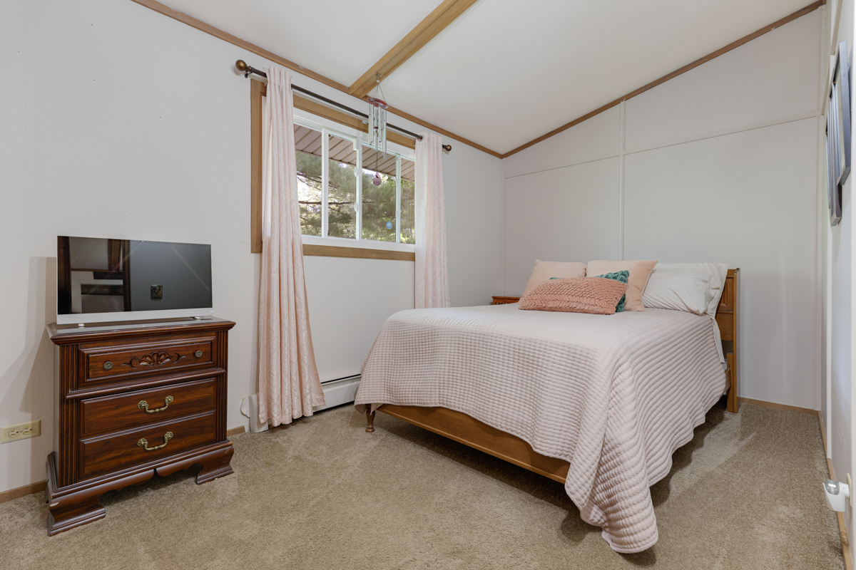 22201 Carmack Road Property Photo 14