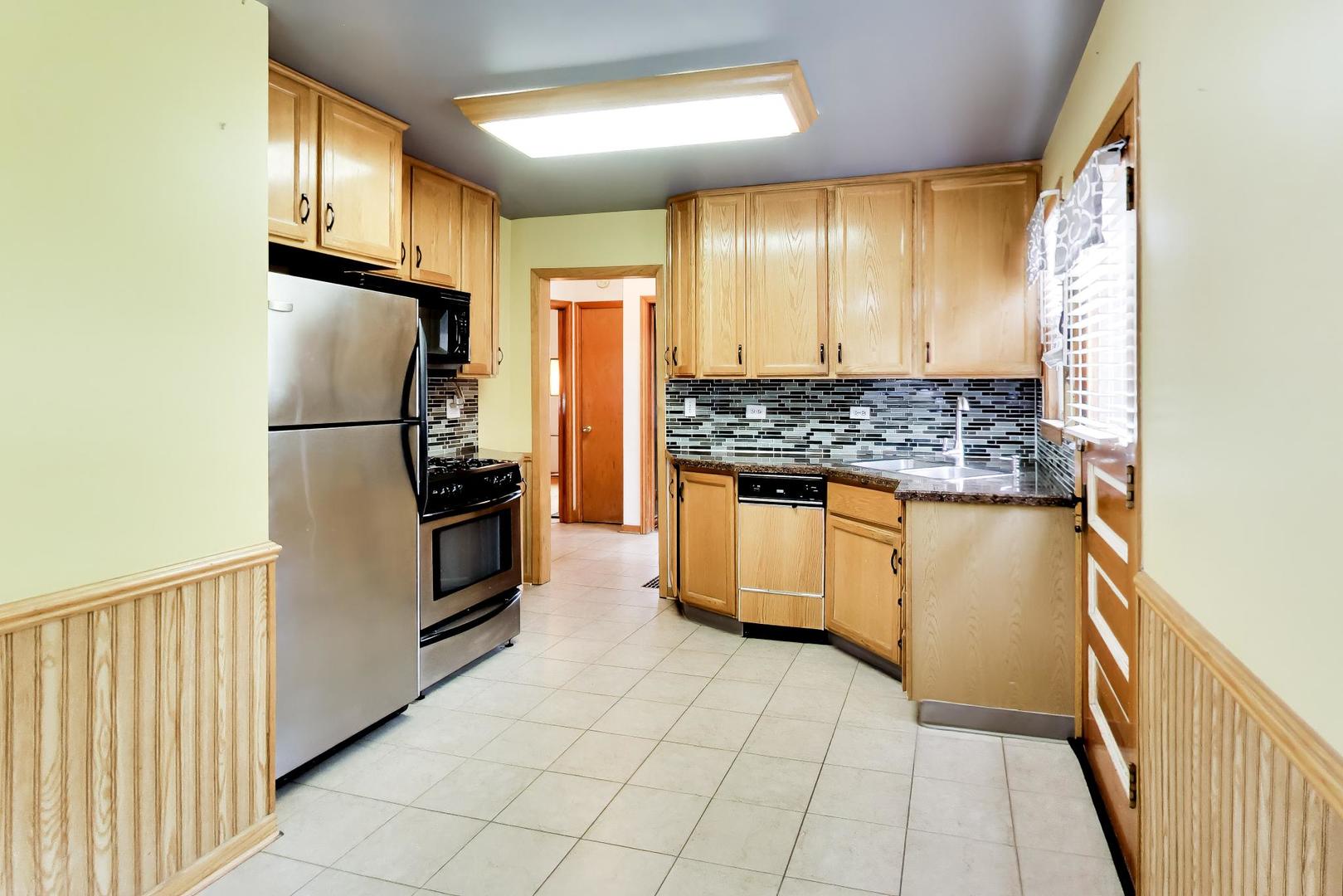 11449 S Fairfield Avenue Property Photo 11