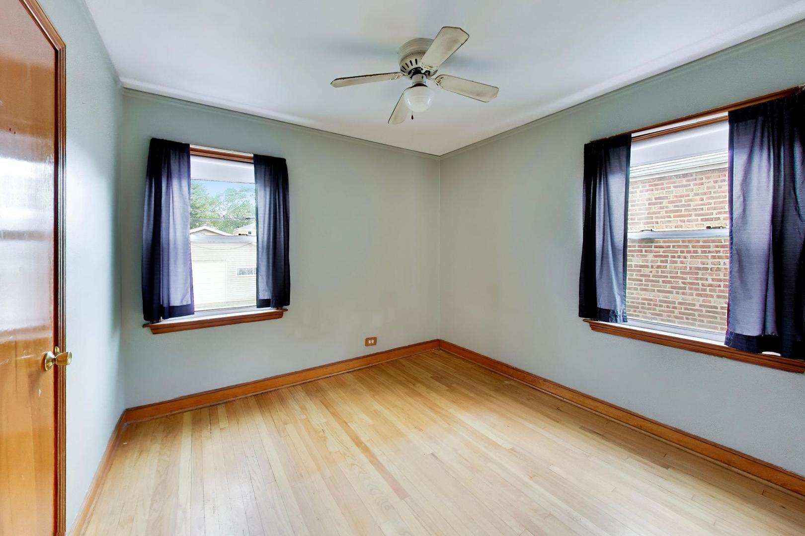 11449 S Fairfield Avenue Property Photo 20