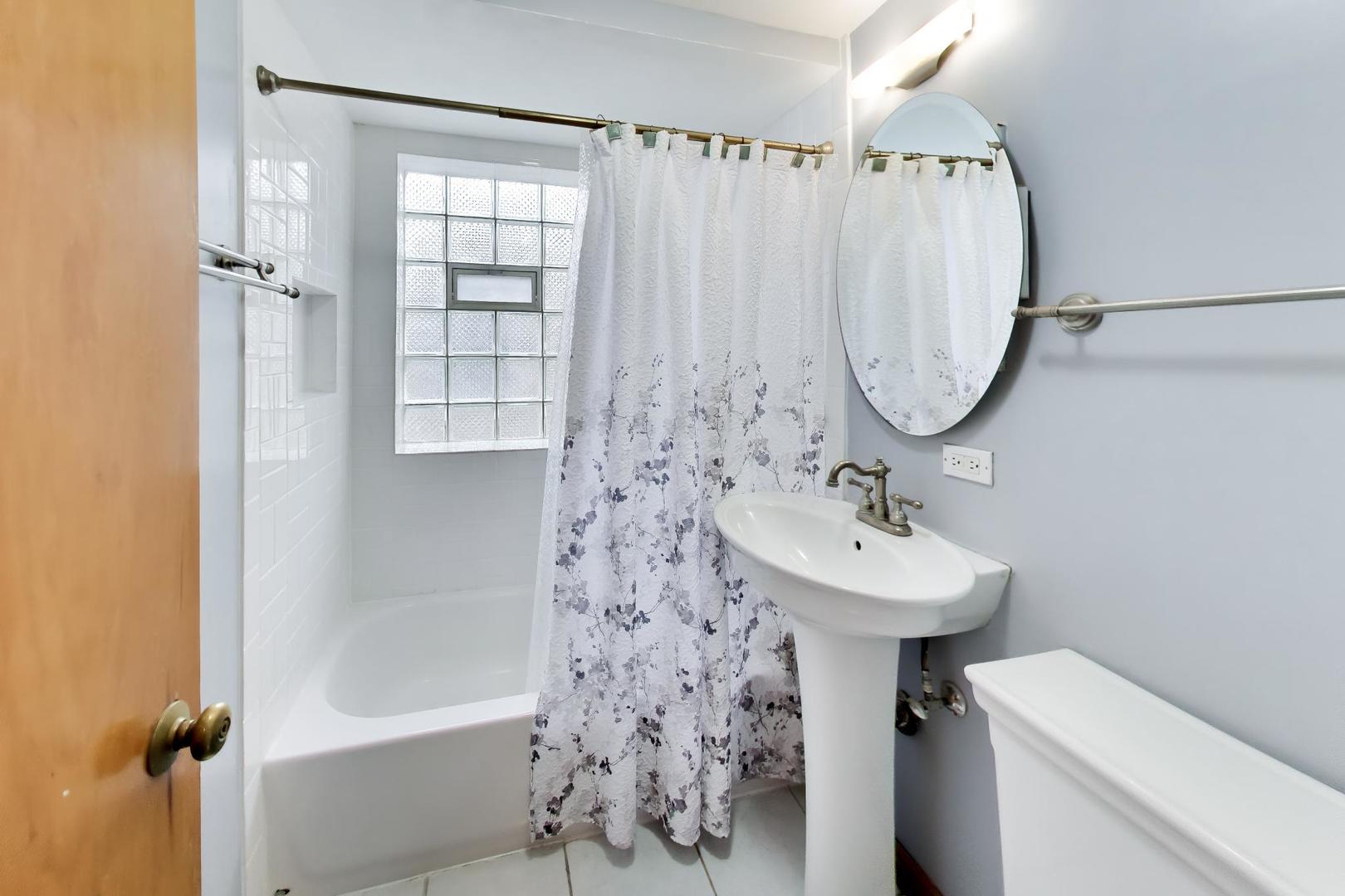 11449 S Fairfield Avenue Property Photo 23
