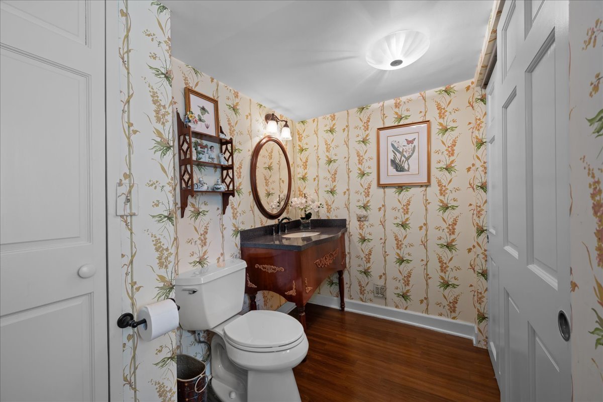 601 South Street Property Photo 16