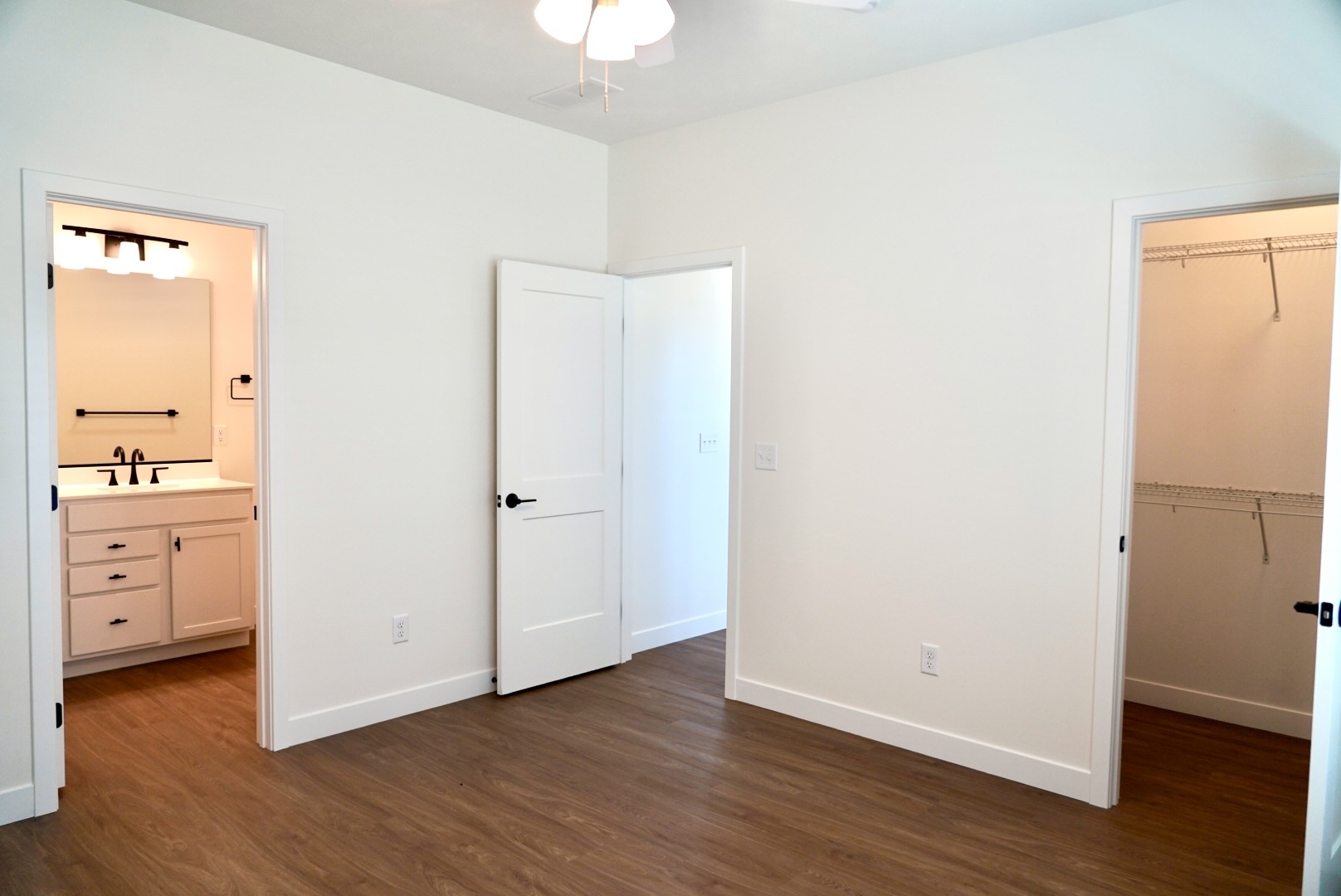 304 Elm Street Property Photo 11