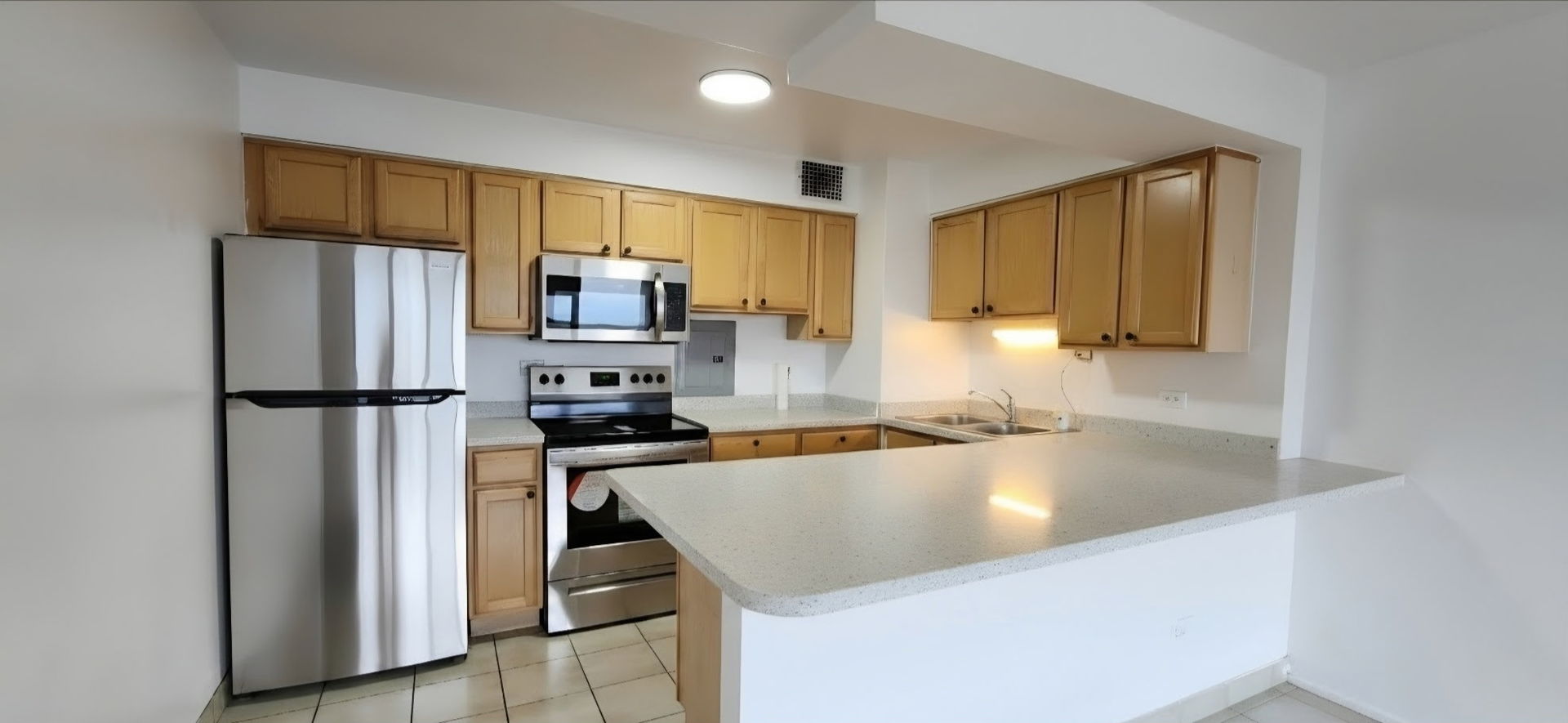 6030 N Sheridan Road 1303 Property Photo 2