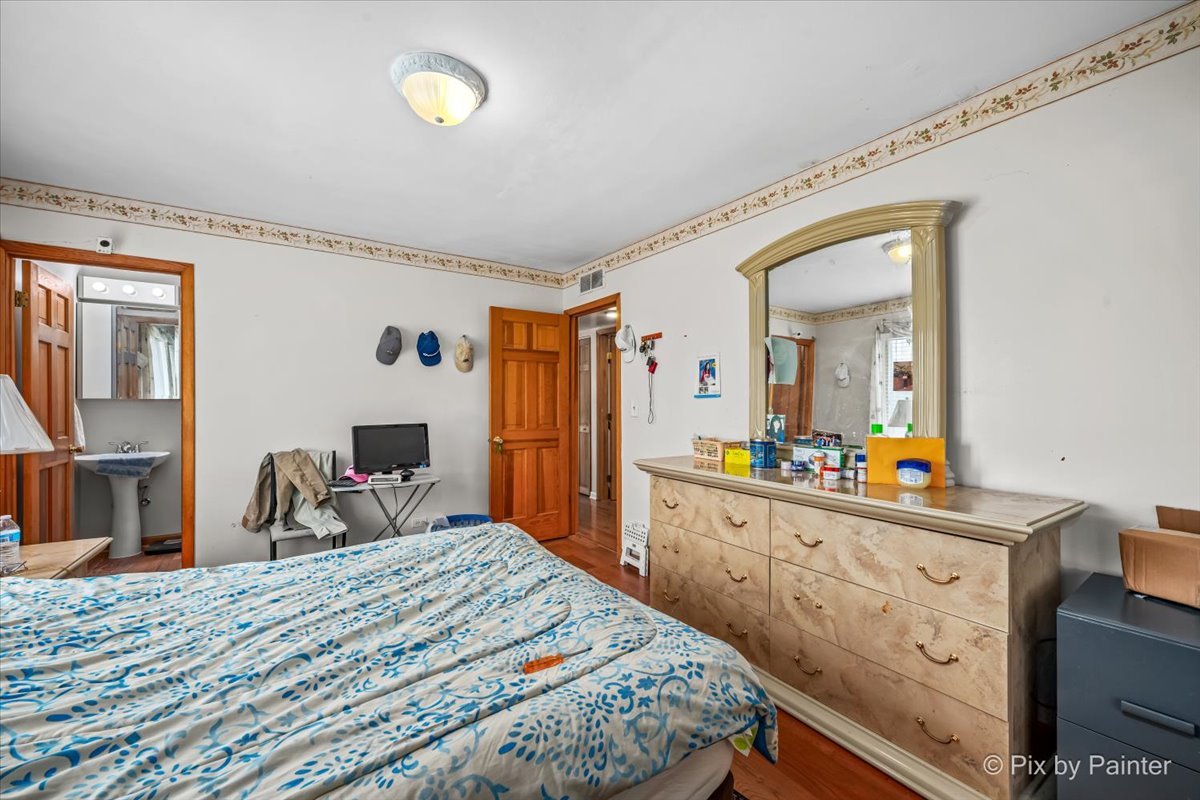 401 Longford Drive Property Photo 17