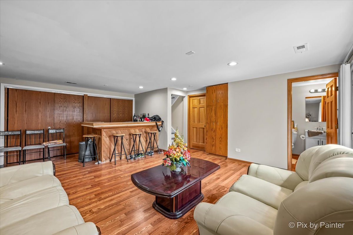 401 Longford Drive Property Photo 21