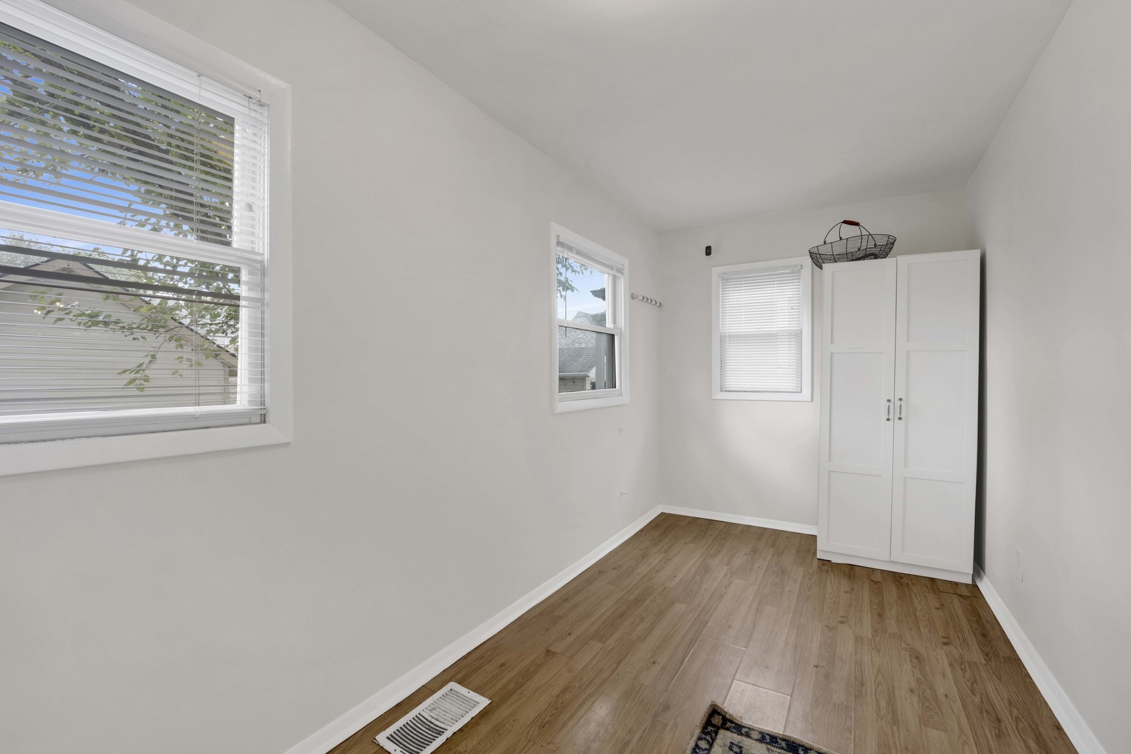 3749 W Palmer Street Property Photo 27