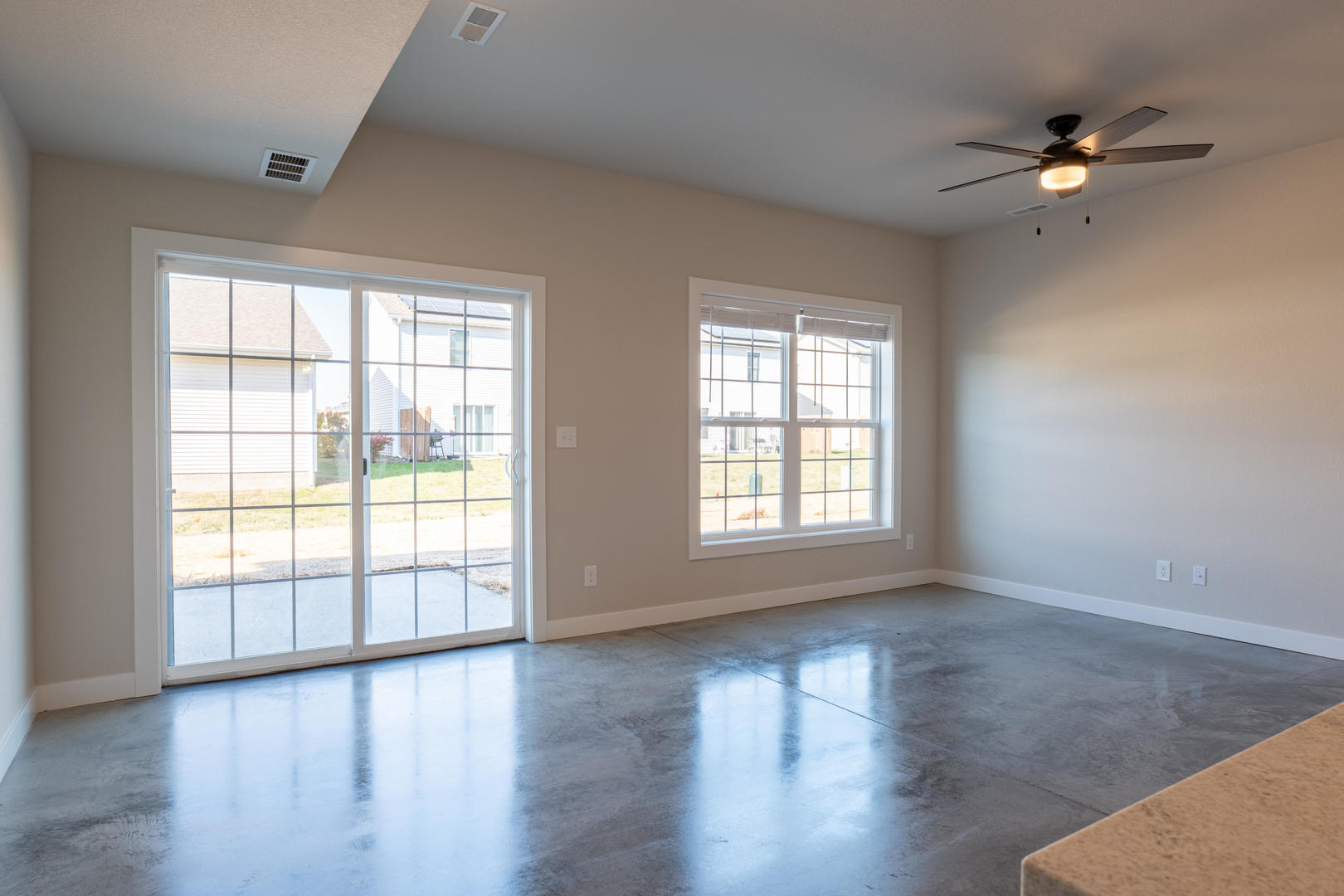 3310 Stoneway Court Property Photo 4