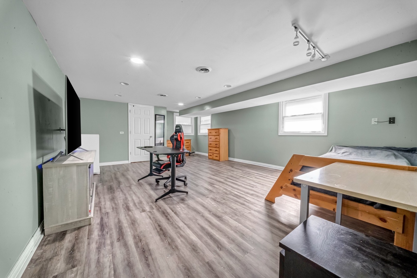 10536 S Kostner Avenue Property Photo 14