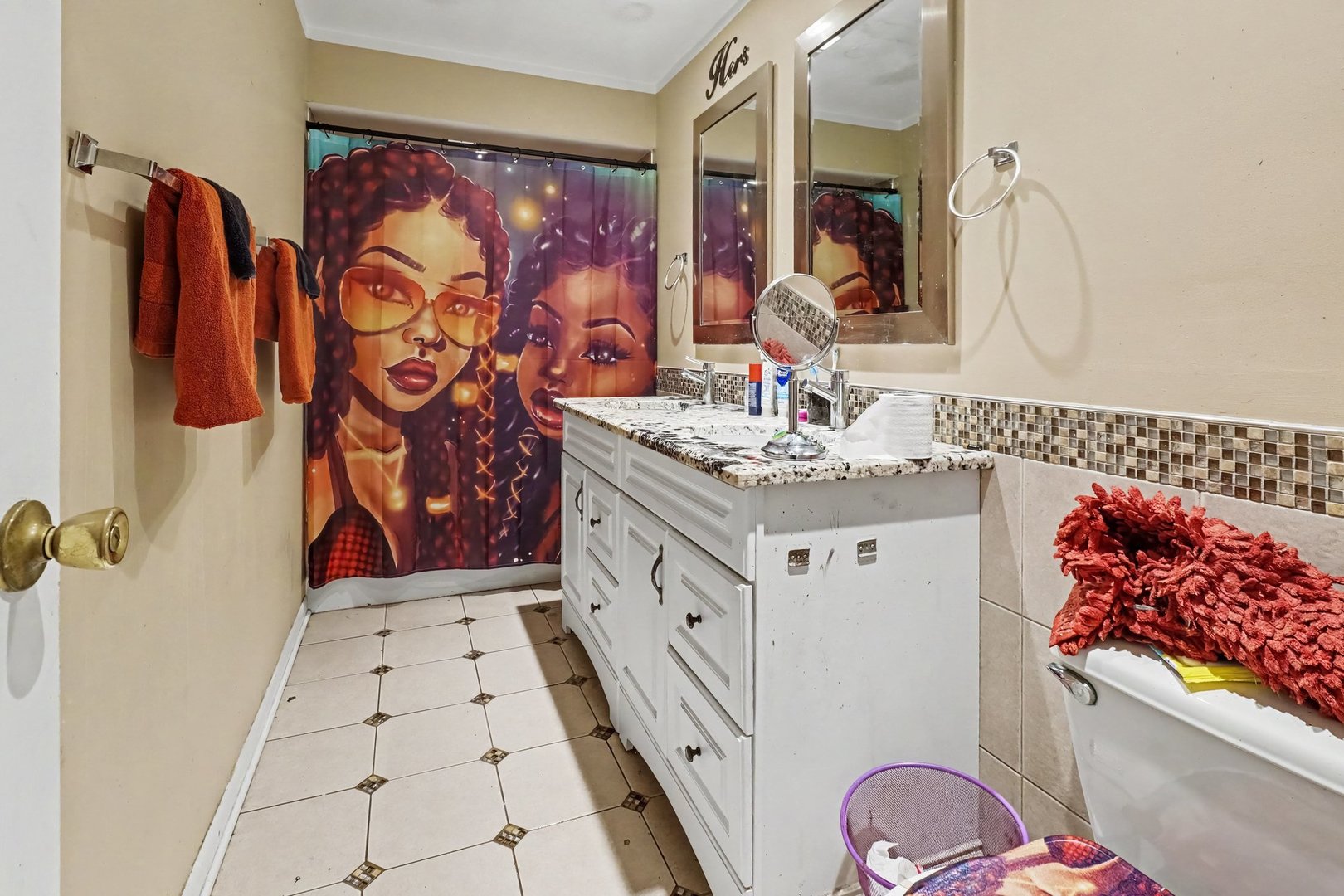 18650 Lee Street Property Photo 12
