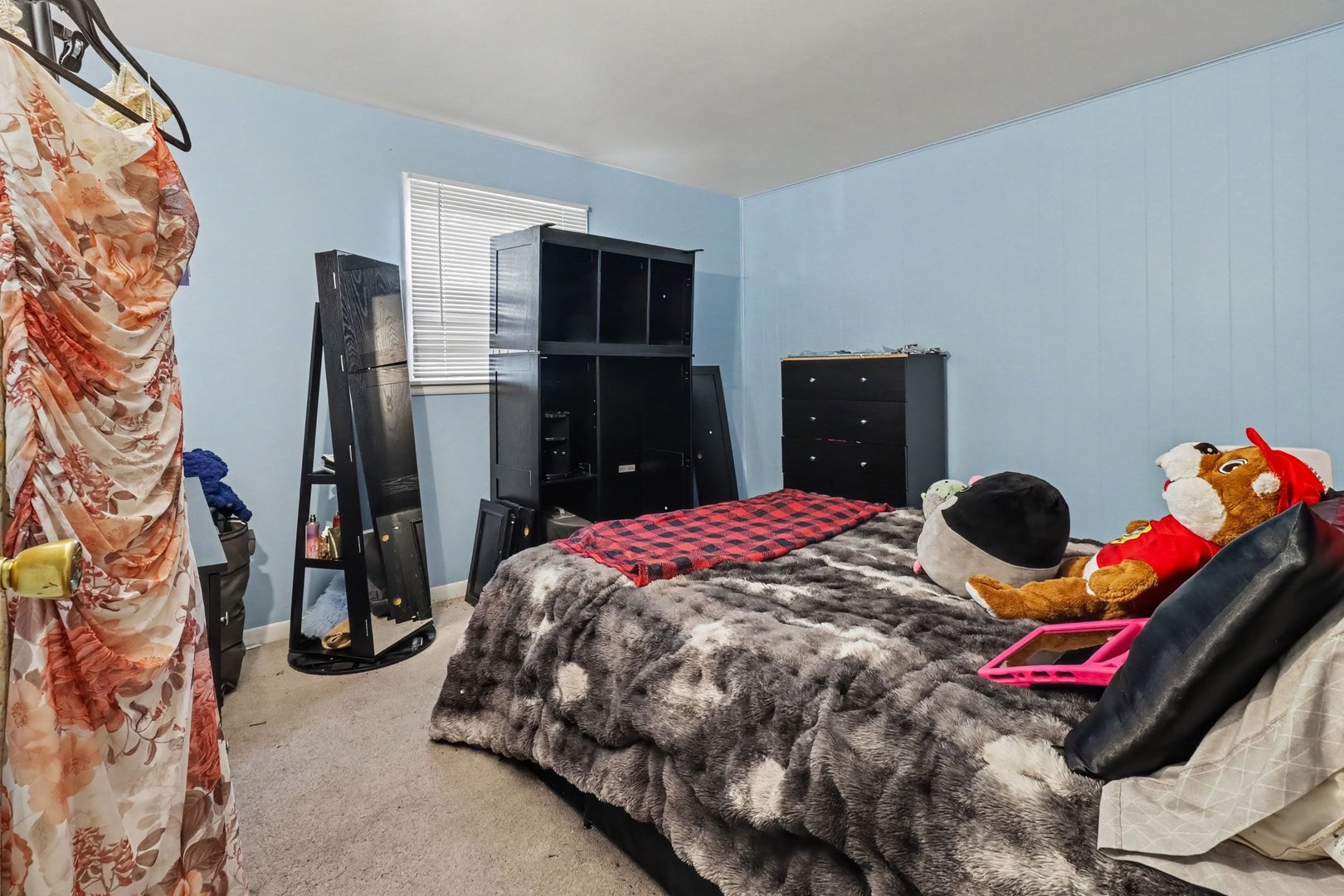 18650 Lee Street Property Photo 12