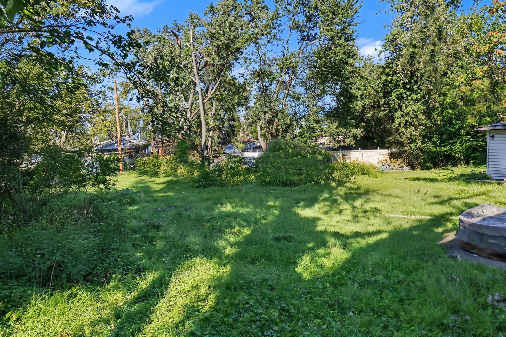 18650 Lee Street Property Photo 17
