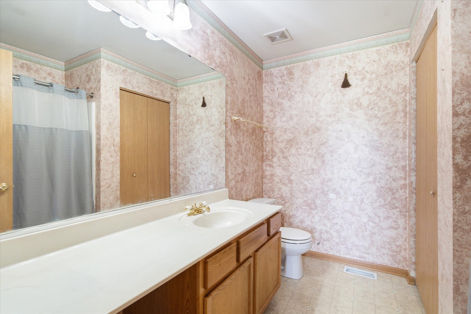 1904 Ione Lane Property Photo 17