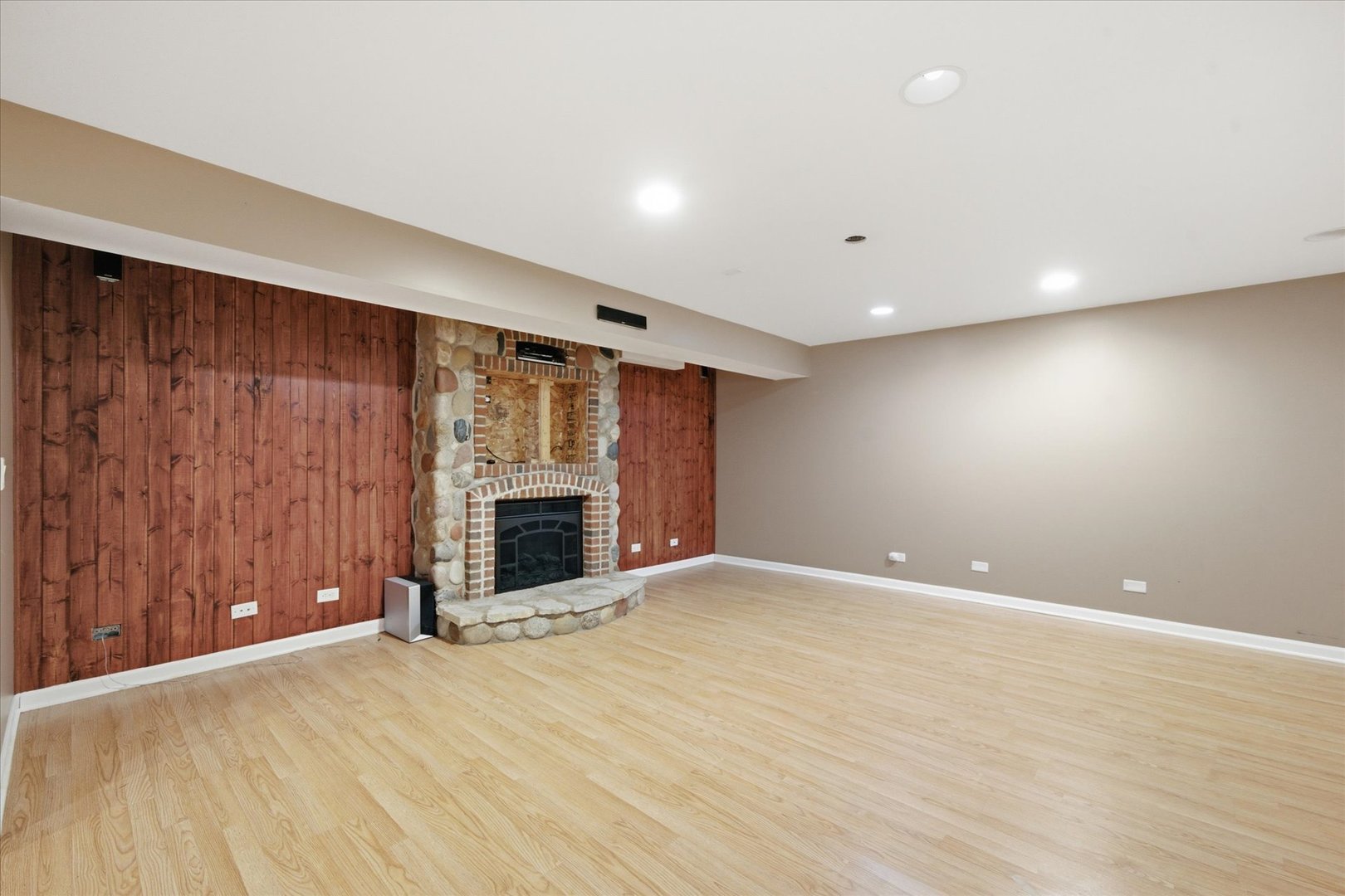 1904 Ione Lane Property Photo 21
