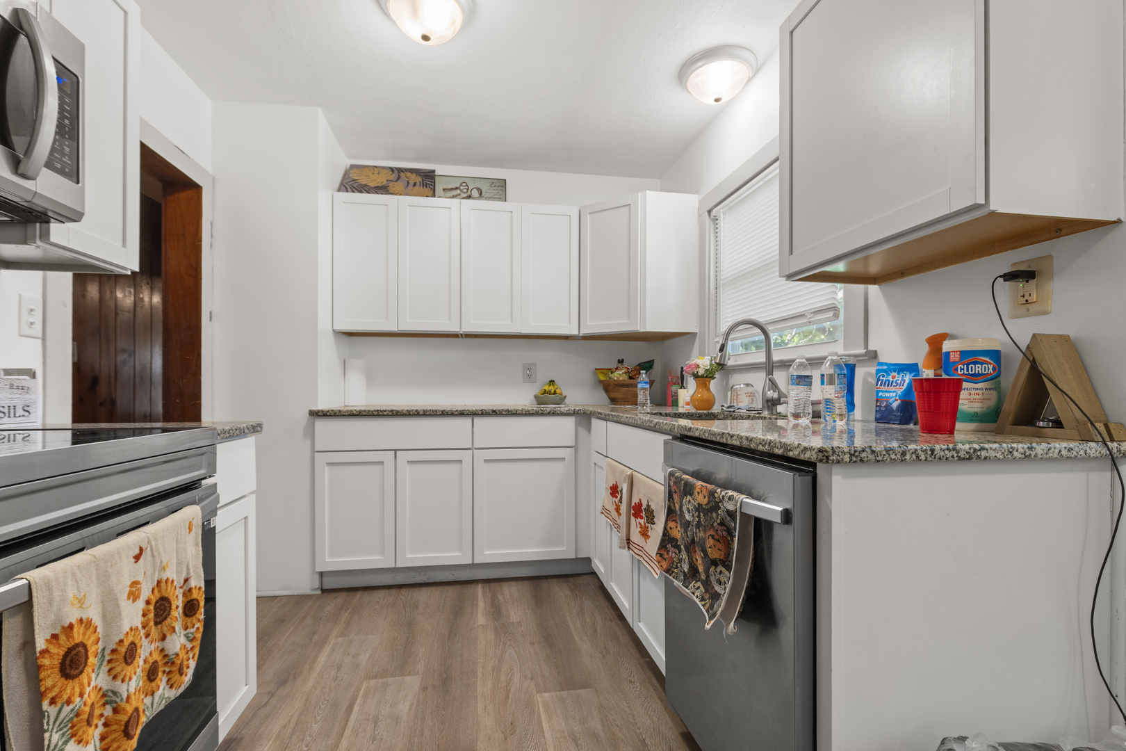 2422 Ridge Avenue Property Photo 4