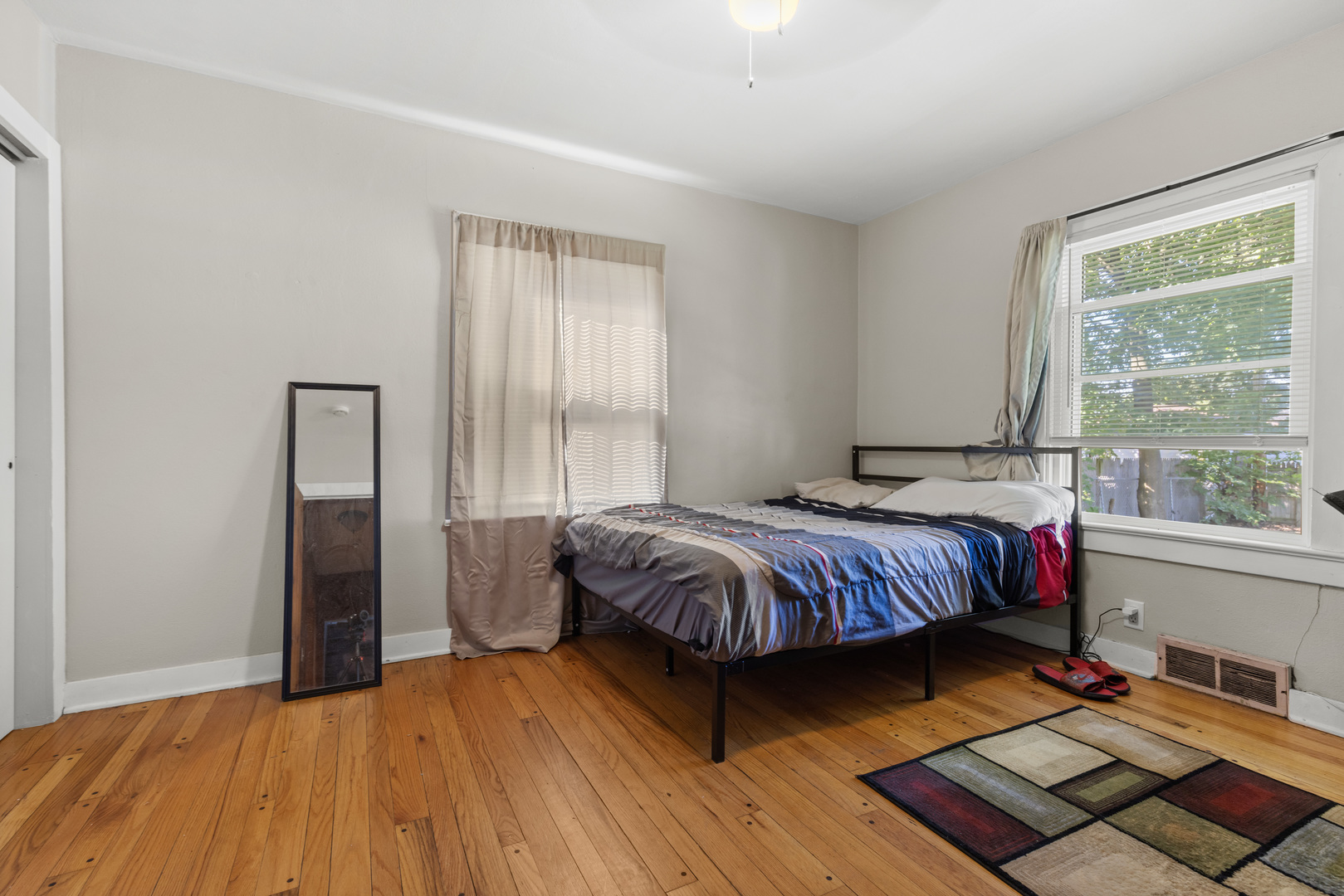 2422 Ridge Avenue Property Photo 6