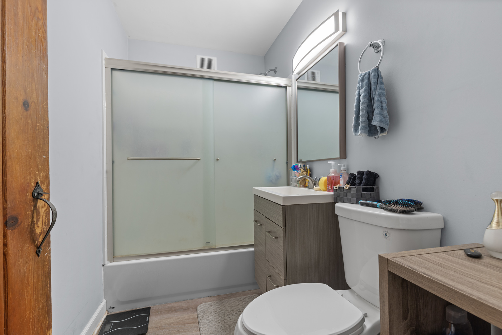 2422 Ridge Avenue Property Photo 8