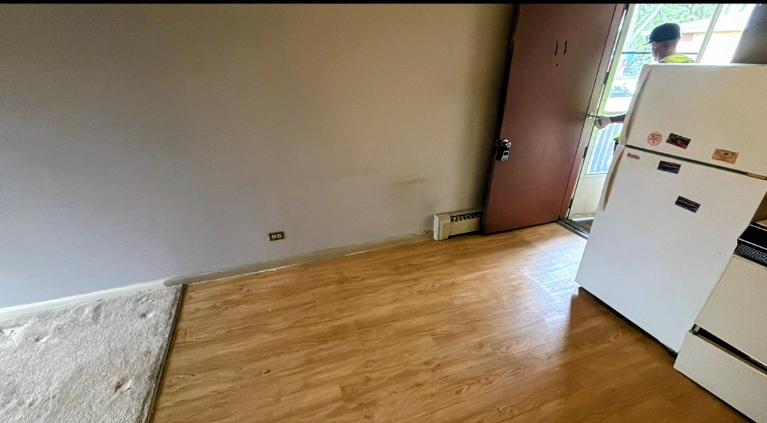 18340 Burnham Avenue 11 Property Photo 4