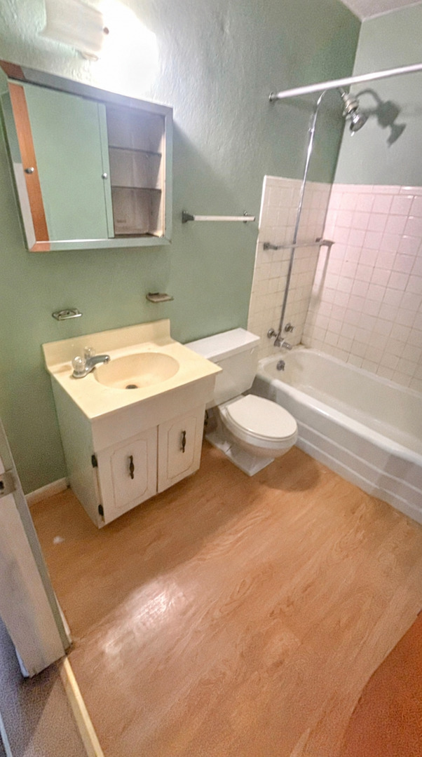 18340 Burnham Avenue 11 Property Photo 13