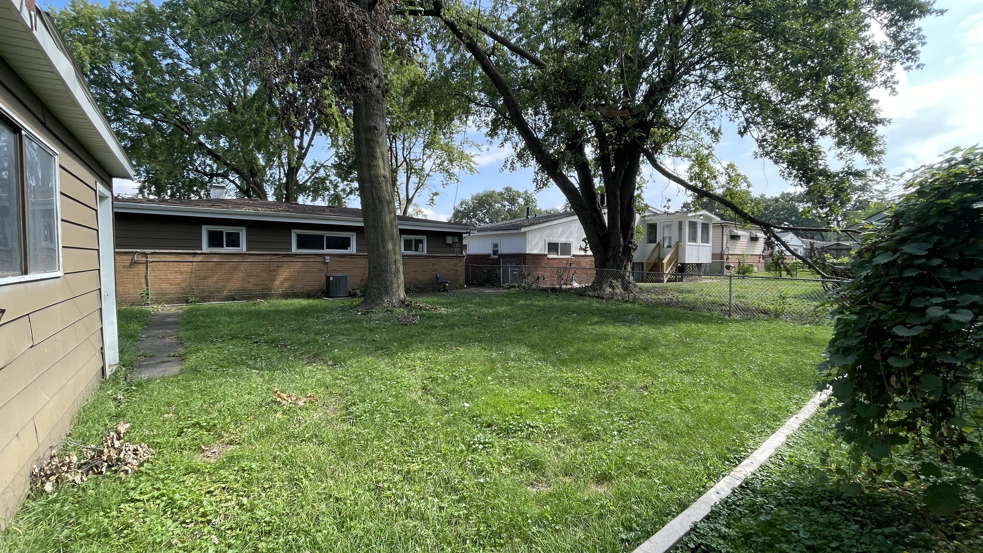 17210 Hawthorne Drive Property Photo 22